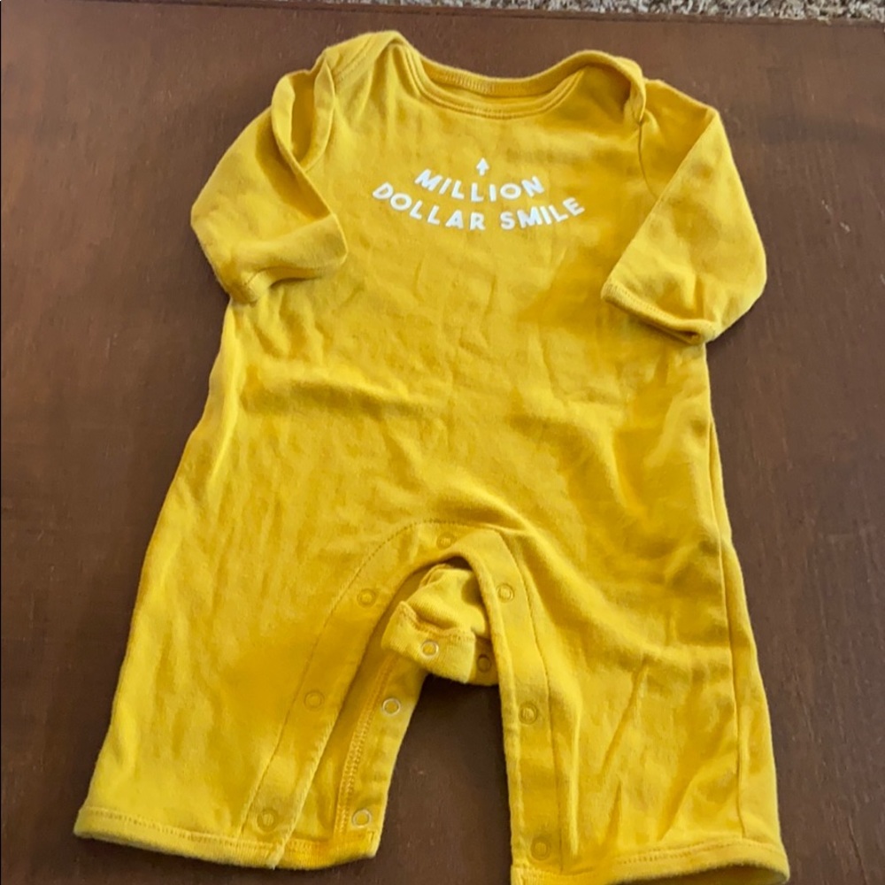 Old Navy 0-3 months one piece outfit